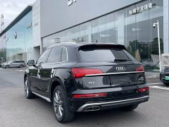 Audi Q5L 40T Luxury Dynamic - ფოტო 20