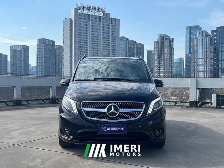 Mercedes-Benz Vito 2.0T Business Edition 7-Seater