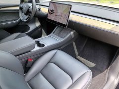 Tesla Model Y Standard Range RWD - ფოტო 7
