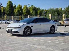 Lynk & Co Geely Lynk & Co 10 2025 240 AWD Ultra - ფოტო 1