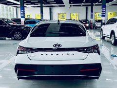 Hyundai Elantra 2023 1.5L CVT Luxury - photo 10