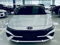 Hyundai Elantra 2023 1.5L CVT Luxury - photo 2