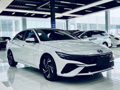 Hyundai Elantra 2023 1.5L CVT Luxury - photo 3