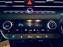 Hyundai Elantra 2023 1.5L CVT Luxury - photo 8
