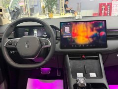 AITO Wenjie M7 1.5T AWD Luxury - ფოტო 9