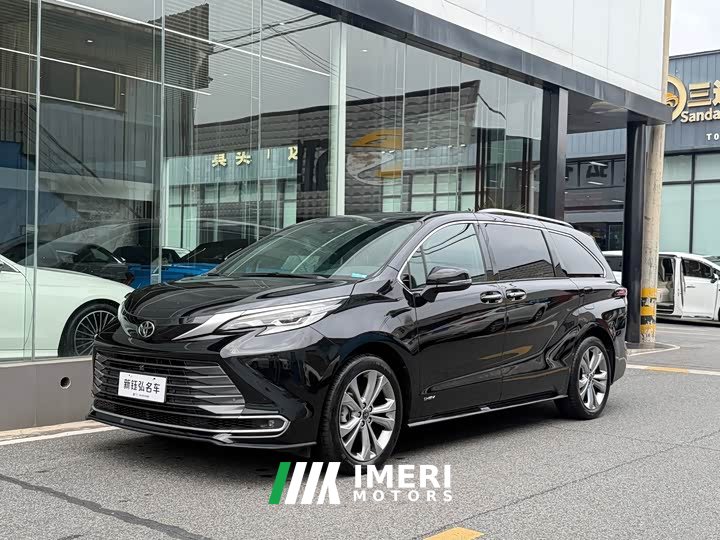 Toyota Sienna 2.5L Hybrid Premium - ავტომობილი ჩინეთიდან