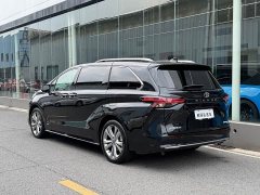 Toyota Sienna 2.5L Hybrid Premium - ფოტო 5
