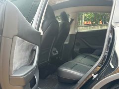 Tesla Model Y Rear-Wheel Drive - ფოტო 5