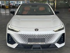 Changan UNI-V 1.5T Deluxe - ფოტო 2