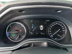 Toyota Avalon Hybrid 2.5L Luxury - ფოტო 12