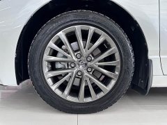 Toyota Avalon Hybrid 2.5L Luxury - ფოტო 8