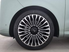 IM Motors Zhiji LS8 52 Max Luxury Six-Seater - photo 17