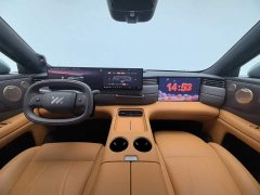 IM Motors Zhiji LS8 52 Max Luxury Six-Seater - photo 5
