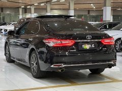 Toyota Camry 2.5Q Premier - ფოტო 16