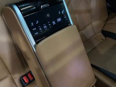 Toyota Camry 2.5Q Premier - ფოტო 9