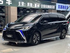 Toyota Gravia 2.5L Hybrid Luxury - ფოტო 1