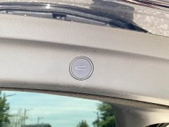 Tesla Model Y Long Range All-Wheel Drive - ფოტო 17
