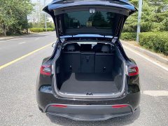 Tesla Model Y Long Range All-Wheel Drive - ფოტო 20
