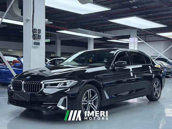 BMW 5 Series 530Li Leading Edition Luxury Package - ავტომობილი ჩინეთიდან