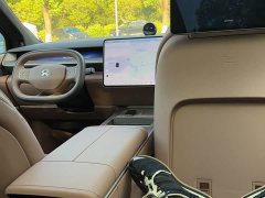 NIO ES9 102kWh Executive Island Signature Edition - ფოტო 9