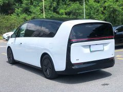 Li Auto MEGA Home Family Edition - ფოტო 5