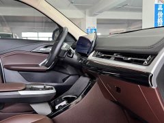 BMW X1 sDrive20Li X Design Package - ფოტო 11