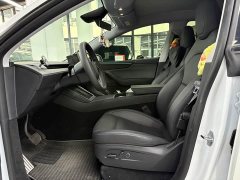 Tesla Model Y Rear-Wheel Drive - ფოტო 4
