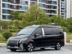 Mercedes-Benz V-Class 2022 V 260 L Long Wheelbase Luxury Edition - ფოტო 1
