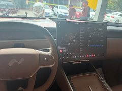 Nio Lerado L90 Max Six-Seater - ფოტო 8