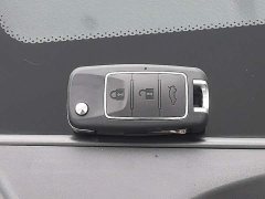 Dongfeng Delica 2023 M5L 1.6L Base 7-Seater - photo 19