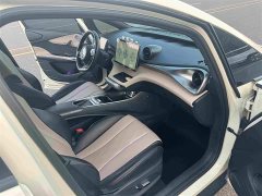 BYD Dolphin 420km Fashion Edition - ფოტო 11