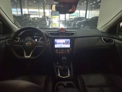 Nissan Qashqai Classic 2.0L CVT XV Premium Smart Edition - ფოტო 4