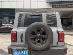 Tank 300 2.0T Gasoline Challenger - ფოტო 6