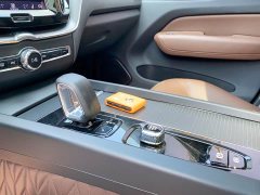 Volvo XC60 B5 AWD Smart Luxury Edition - ფოტო 14