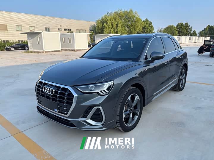 Audi Q3 35 TFSI Fashion Dynamic