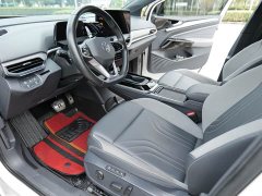 Volkswagen ID.4 CROZZ Starlight Night Launch RWD - ფოტო 14