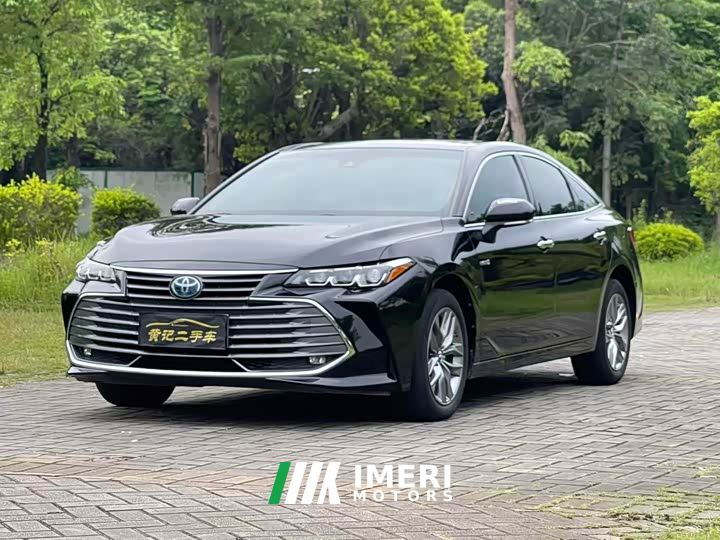 Toyota Avalon Hybrid 2.5L Luxury