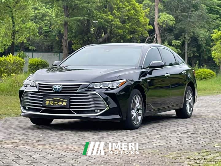 Toyota Avalon Hybrid 2.5L Luxury