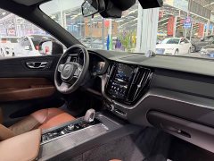 Volvo XC60 2022 B5 AWD Smart Luxury Edition - ფოტო 5