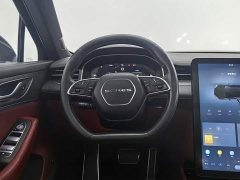 Seres SF5 Four-Wheel Drive Freedom Expedition Edition - ფოტო 11