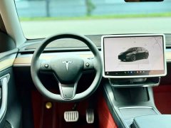 Tesla Model Y Rear-Wheel Drive - ფოტო 13