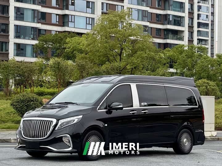 Mercedes-Benz Vito 2.0T Business Edition 7-Seater