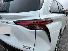 Toyota Sienna 2021 2.5L Hybrid Premium Edition - photo 15