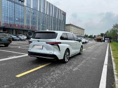 Toyota Sienna 2021 2.5L Hybrid Premium Edition - photo 17