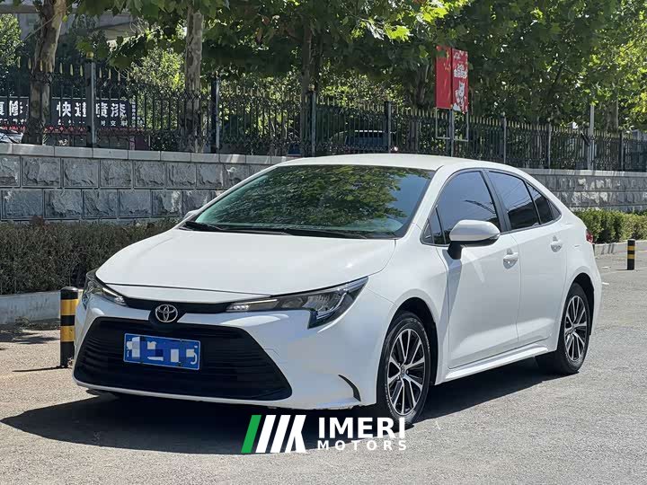 Toyota Corolla 2023 TNGA 1.5L CVT Base - автомобиль из Китая