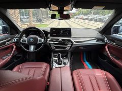 BMW 5 Series Facelift 525Li M Sport Package - ფოტო 14