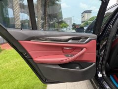 BMW 5 Series Facelift 525Li M Sport Package - ფოტო 8