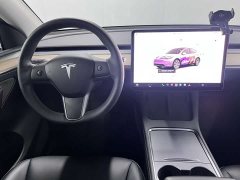 Tesla Model Y Rear-Wheel Drive - ფოტო 13