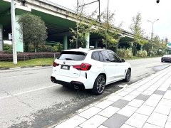 BMW X3 xDrive30i Premier M Night Package - ფოტო 7