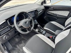 Volkswagen Jetta VS7 280TSI Automatic Highline Pleasure Edition - ფოტო 5